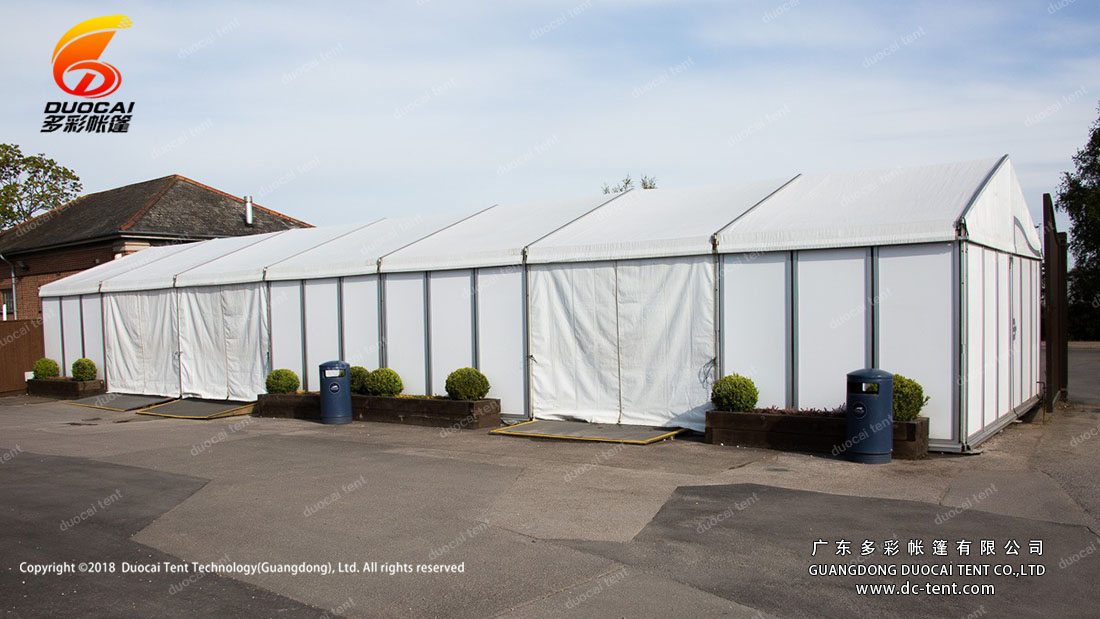 Event reception clear span tent for entrance