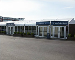 Event reception clear span tent for entrance