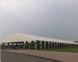 Big clear span tent with accessories