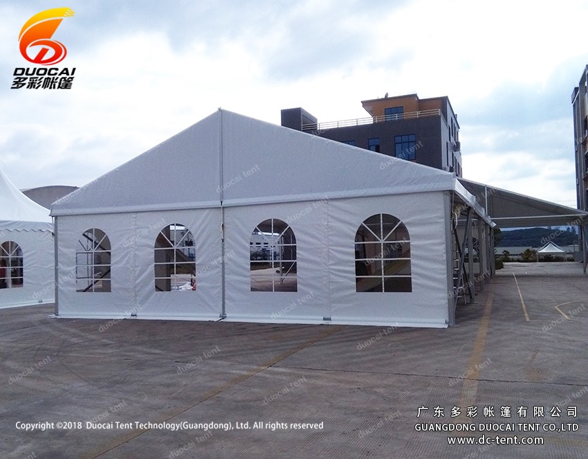 Outdoor commercial tent system with roof decoration