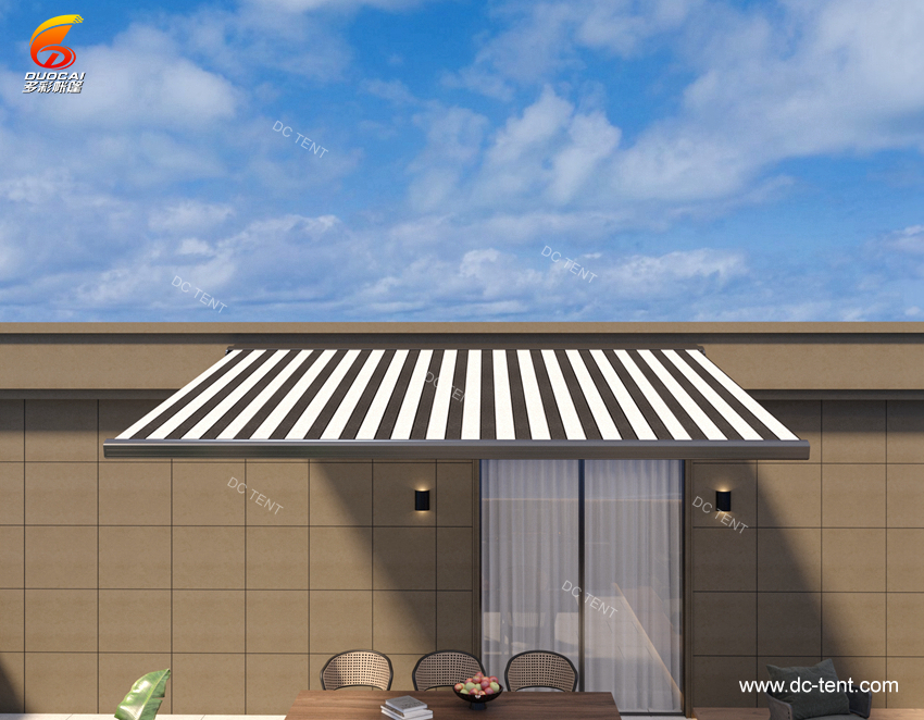 Outdoor Full Cassette Remote Controlled Aluminum Automated Awning