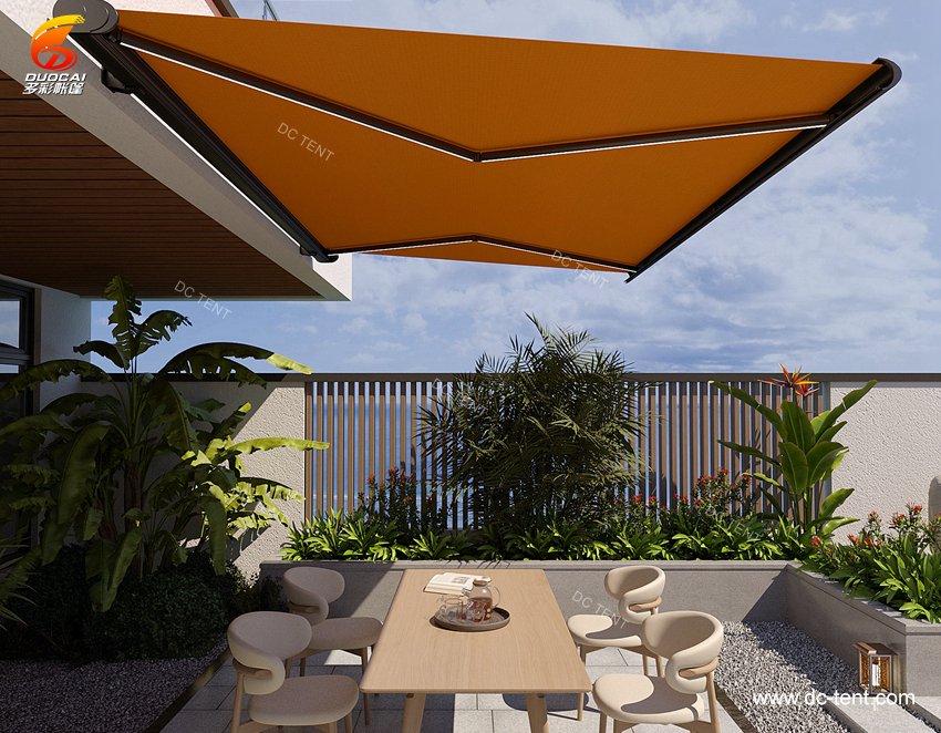 Motorized full caeesette awning For Garden Villa Terrace