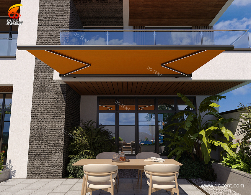 Motorized full caeesette awning For Garden Villa Terrace