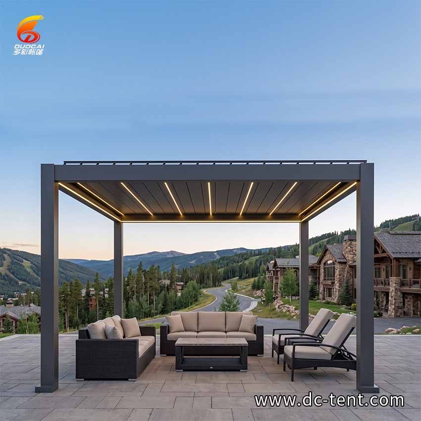 UK Golf Club Terrace Louvered Aluminum outdoor Pergola